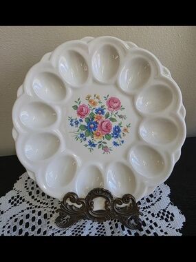 Vintage E&R deviled egg plate-Cottage Core